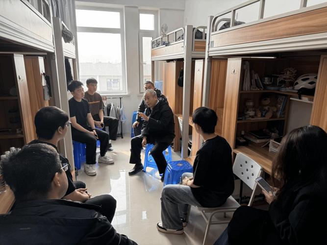 澳门城市大学研究生和长沙一大学宿舍被淹与长沙一高校学生宿舍起火